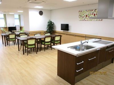 明るいダイニングルーム