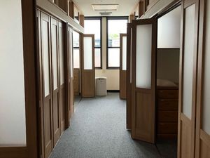 明るい廊下  