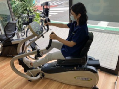 リハビリ機器での様子