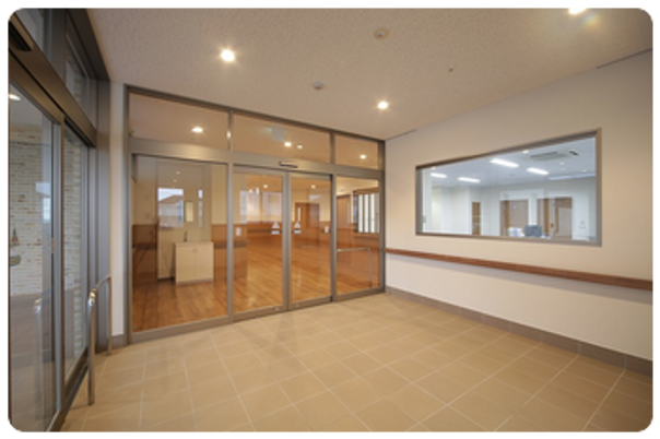 明るいエントランス