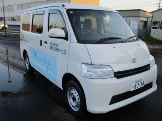 送迎車の外観  