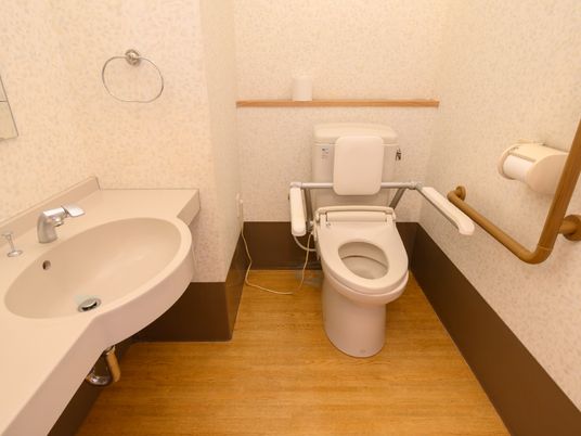 バリアフリートイレ空間