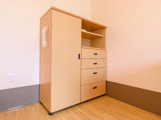 居室のシンプルな収納家具