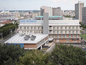 久米川の建物外観  