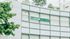 曲線が特徴の建物外観