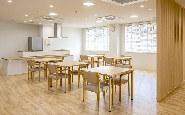 明るく開放的な空間