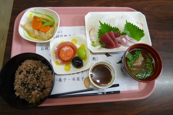 彩り豊かな食事内容