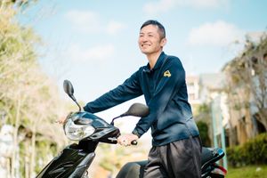 穏やかな庭園の外観