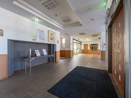 明るいエントランス