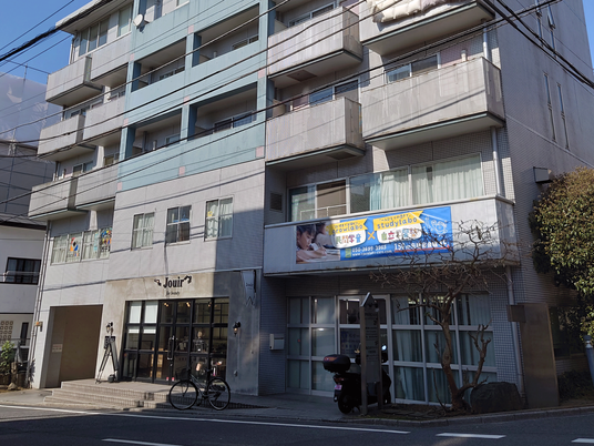 集合住宅の外観  