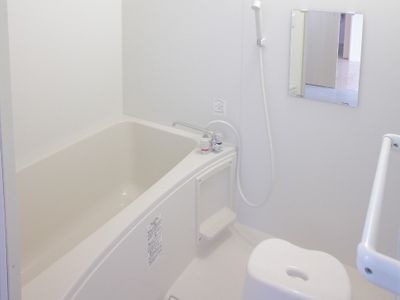 バリアフリーの整った浴室