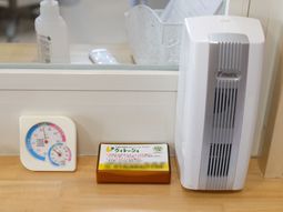 温湿度計と空気清浄機