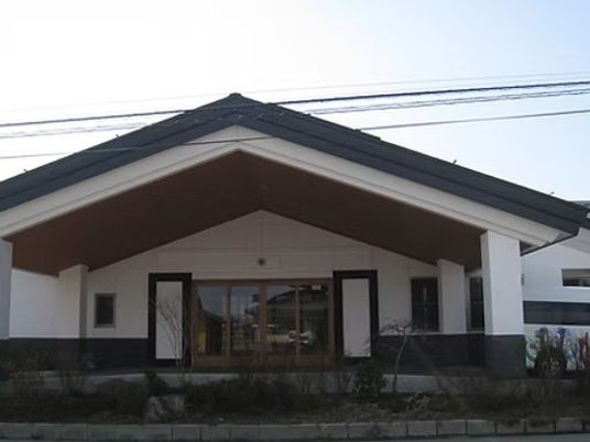 外観の建物正面  