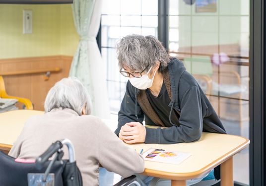 和やかな交流の場