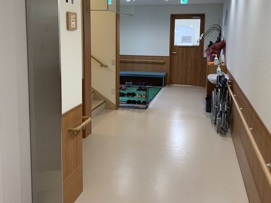 廊下と靴棚  