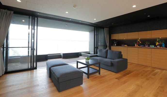 自然光が入るリビング