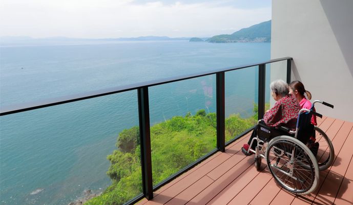 眺望を楽しむテラス  