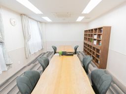 明るい会議室