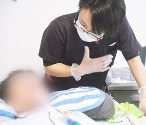 スタッフの活動の様子