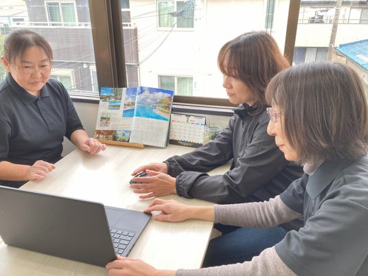 スタッフと利用者の対話