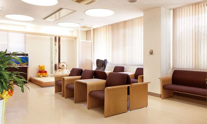 陽光が差し込むリビング