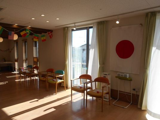 明るい多目的室  