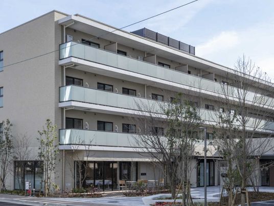 中庭のある外観  