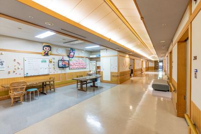 広々とした廊下