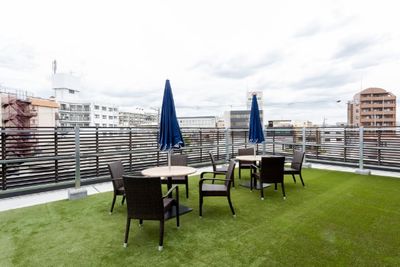 開放的なバルコニー