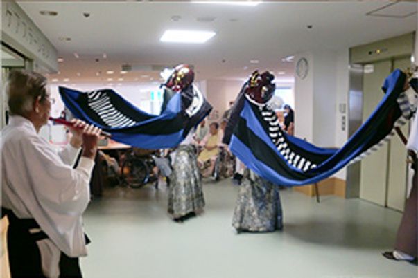 活動中の廊下