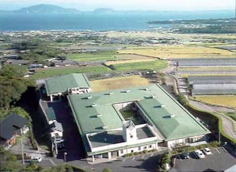 特別養護老人ホーム眉山荘の外観