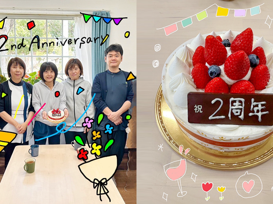 記念写真とケーキの食堂  