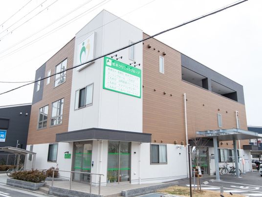 外観の建物正面  