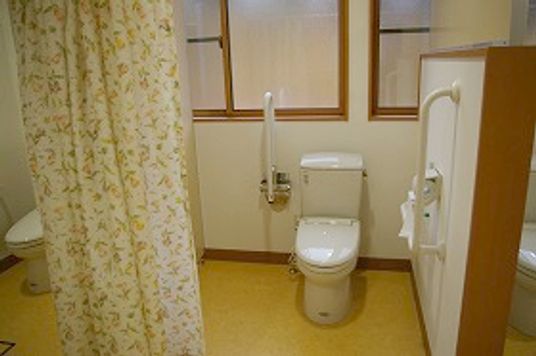 安心設計のトイレ