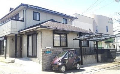 広々とした居住空間の外観