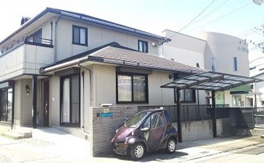 広々とした居住空間の外観