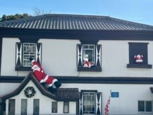 外観の建物正面  