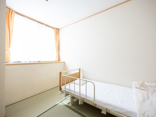 明るい和室の居室