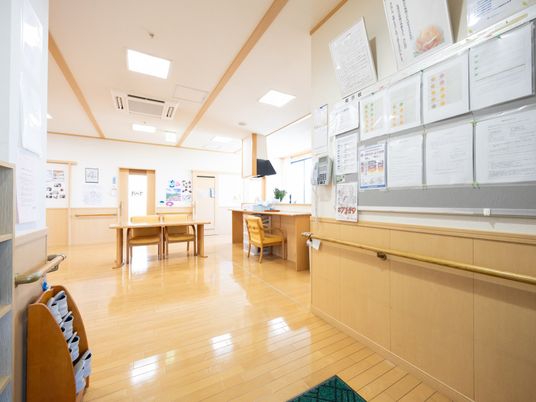 広々とした廊下