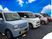 並ぶ送迎車の外観  