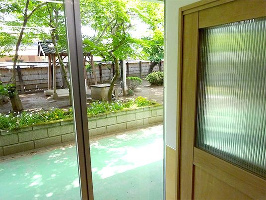 緑が広がる庭