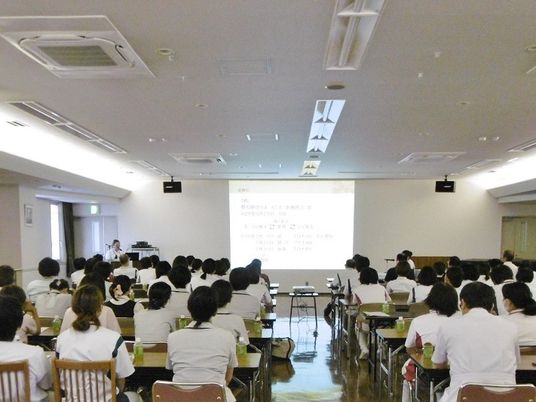研修会場の後方  