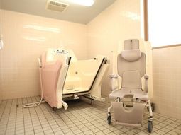 バリアフリー浴室設備