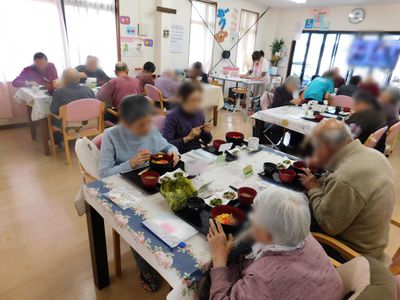 広々とした食堂