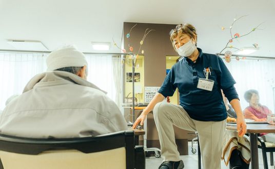 明るく開放的な室内