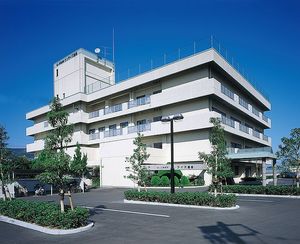 広々とした建物の外観