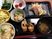 彩り豊かな食事風景