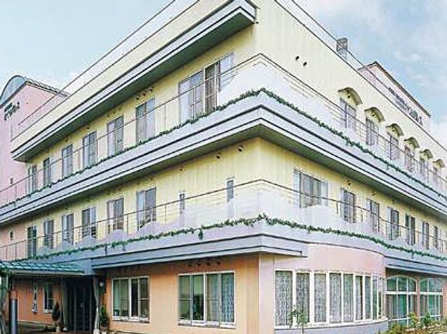 開放的なデザインの外観