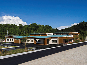 平屋の施設外観  