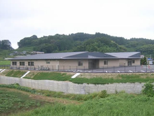緑豊かな外観 外観 自然に囲まれた落ち着いた環境です。静かで穏やかな場所での就業を考えている方におすすめです。